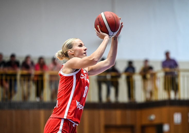 Basketbalistky letí na ME. Sebevědomé, ale s potíží, kterou měl i Satoranský